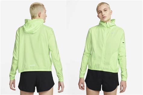 Nike Regenjacken günstig online kaufen 